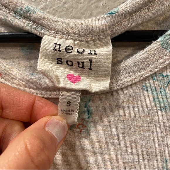 NEON SOUL Tan Cactus Print Top - Picture 4 of 4